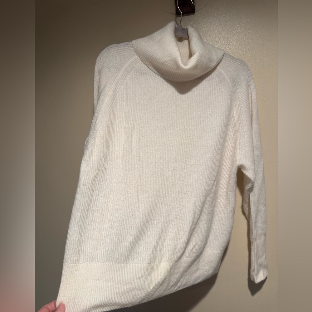 Quince Ivory Baby Alpaca-Wool Blend Turtleneck Sweater Cozy Luxury Soft Size XL - Picture 4 of 10